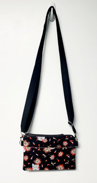 Wolf Pack Crossbody Purse - Black