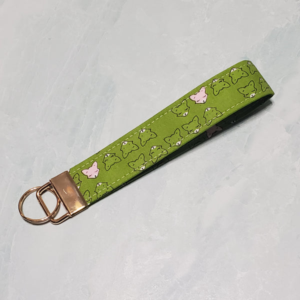 Karen Key Fob - Foxes on green