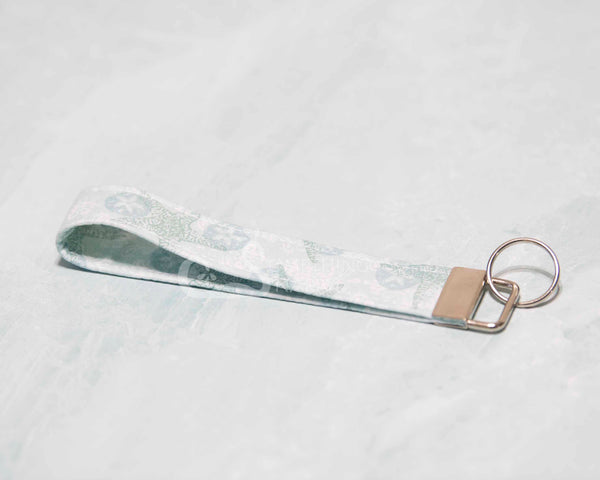 Karen Key Fob - Starfish & Sand Dollars