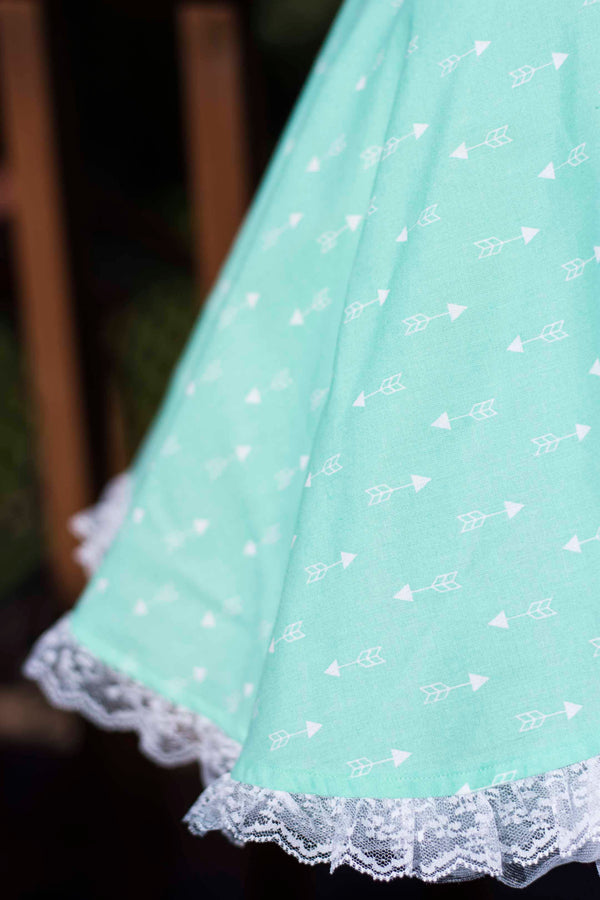 Mint Green Arrow Pin-up Apron