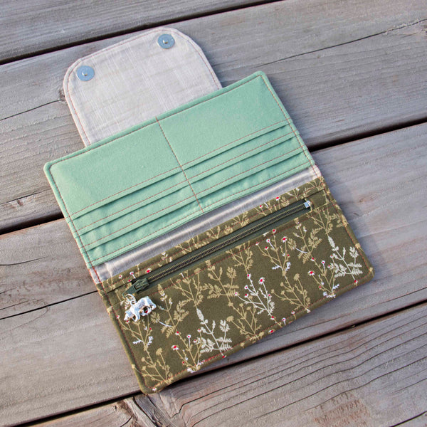 Grizzly Growl Wallet