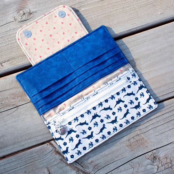 Otterly adorable wallet