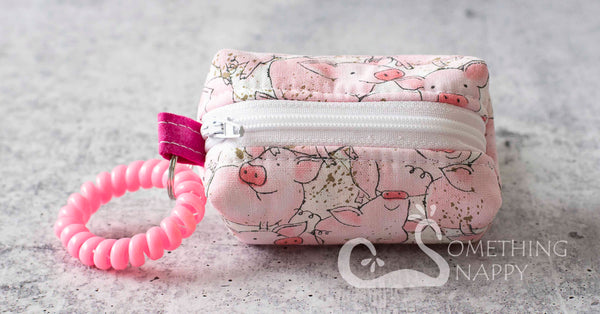 "Katie Piglet" Cash & Carry Micro Bag