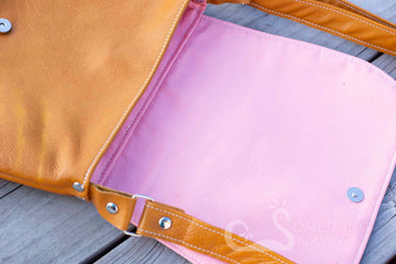 Les Fleurs Mini Messenger Purse