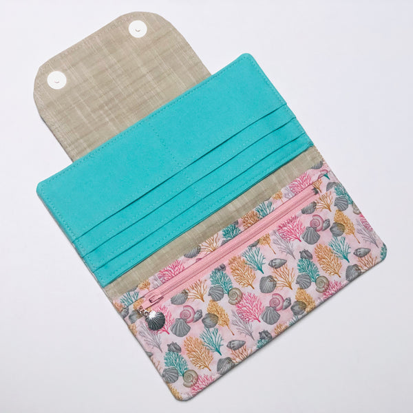 Seashells by the sea shore wallet