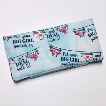 I see London, I see France, I see Laura’s underpants Wallet